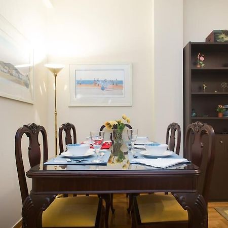 Top-Rated 1-Bedroom Apartment In The Heart Of Athena Bagian luar foto